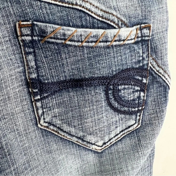 Y2K Foxy Jeans Cropped Straight Leg Jeans Size 29 - Picture 9 of 11